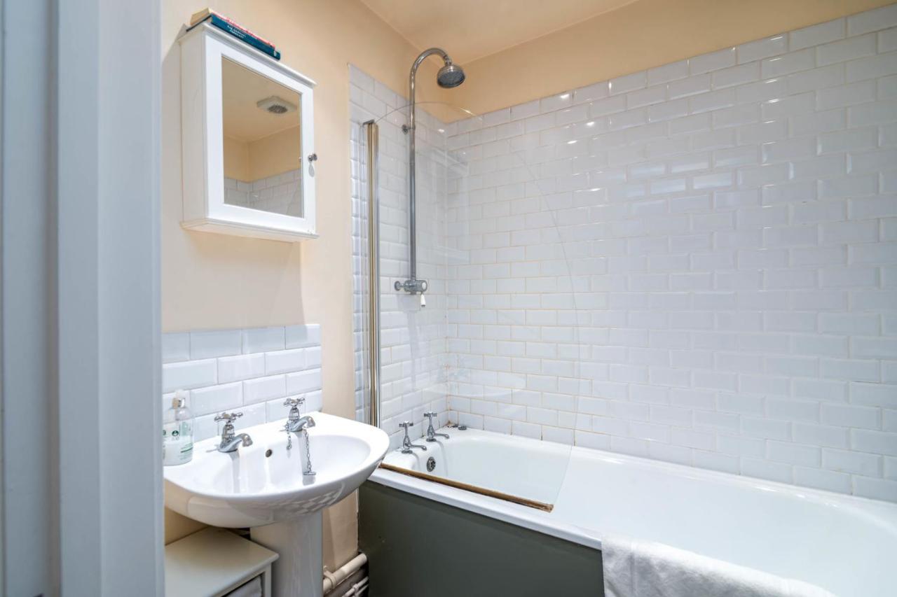 Apartamento Guestready - Former Pub-turned-one Bedroom Flat *